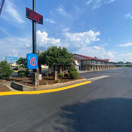 Motel 6 Manchester Tn Bagian luar foto