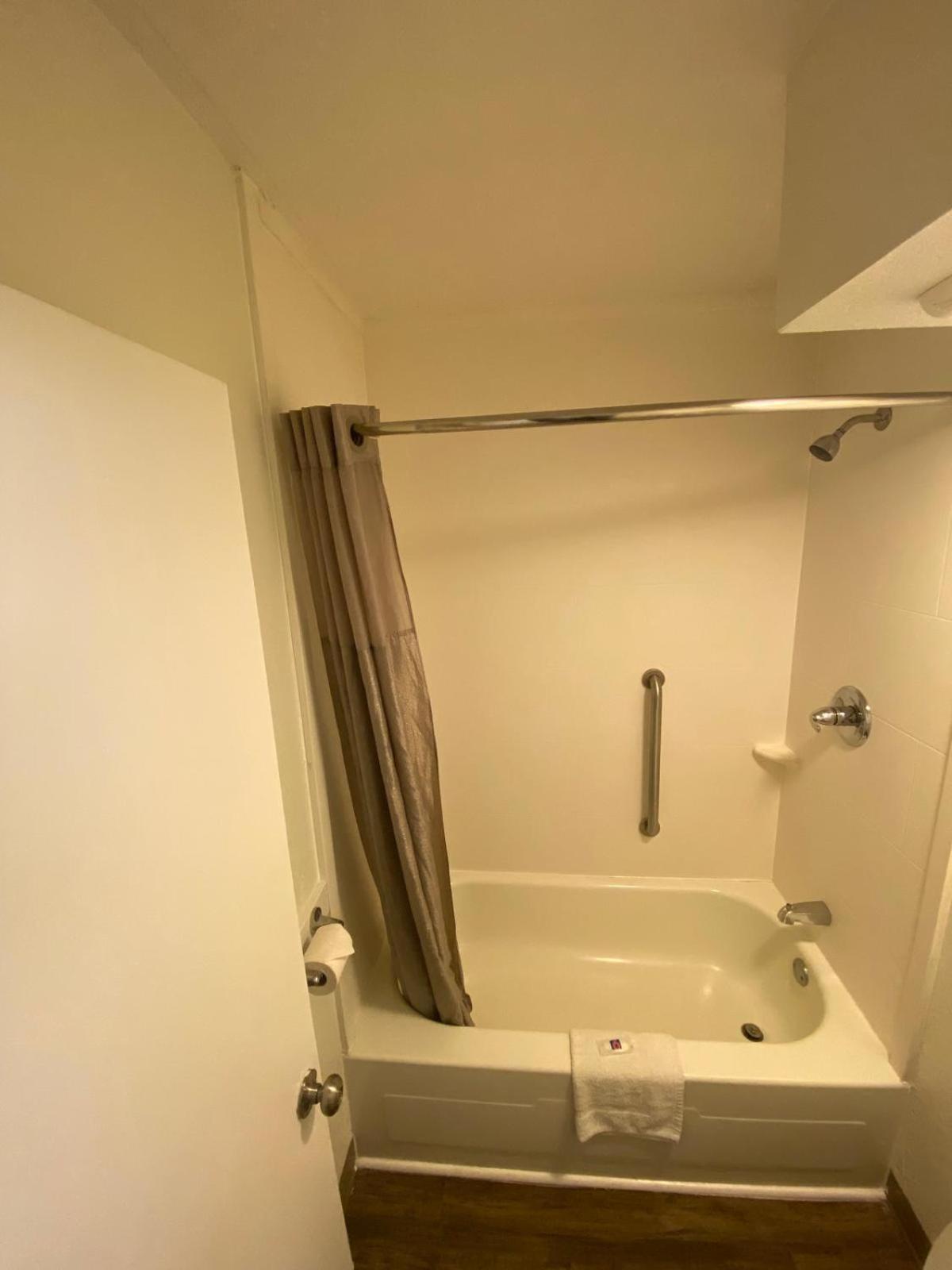 Motel 6 Manchester Tn Bagian luar foto