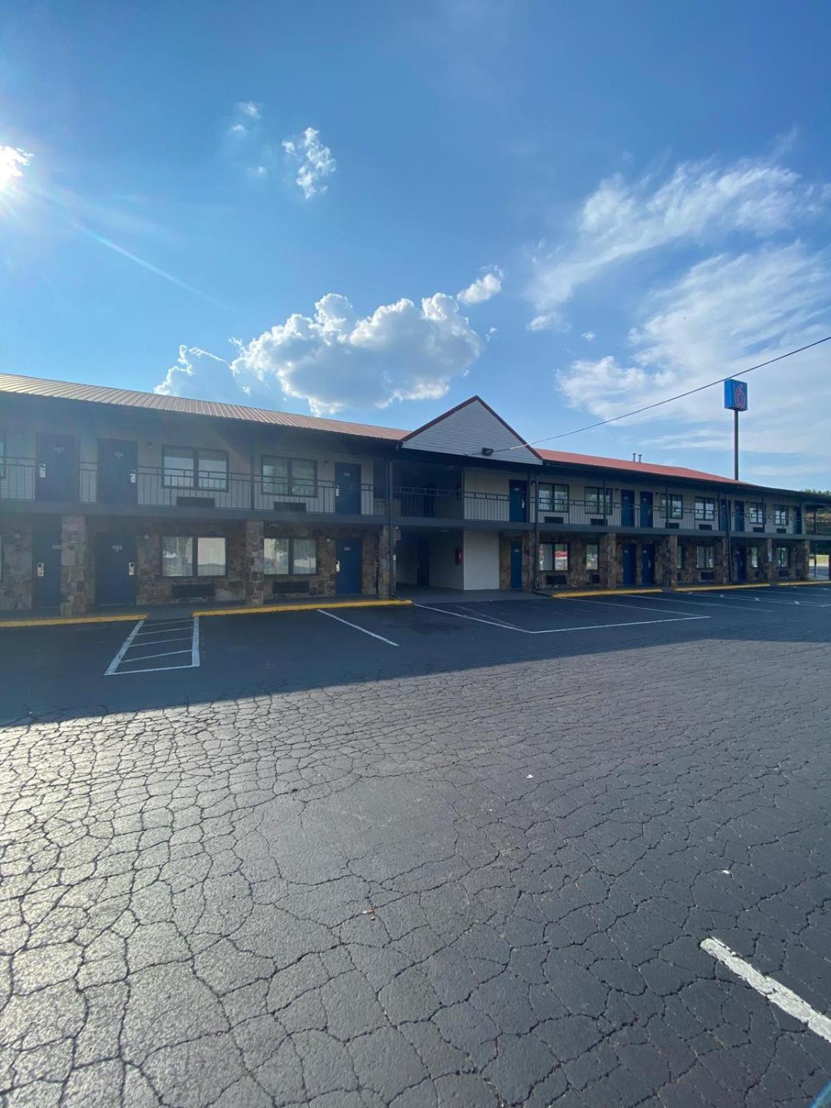 Motel 6 Manchester Tn Bagian luar foto