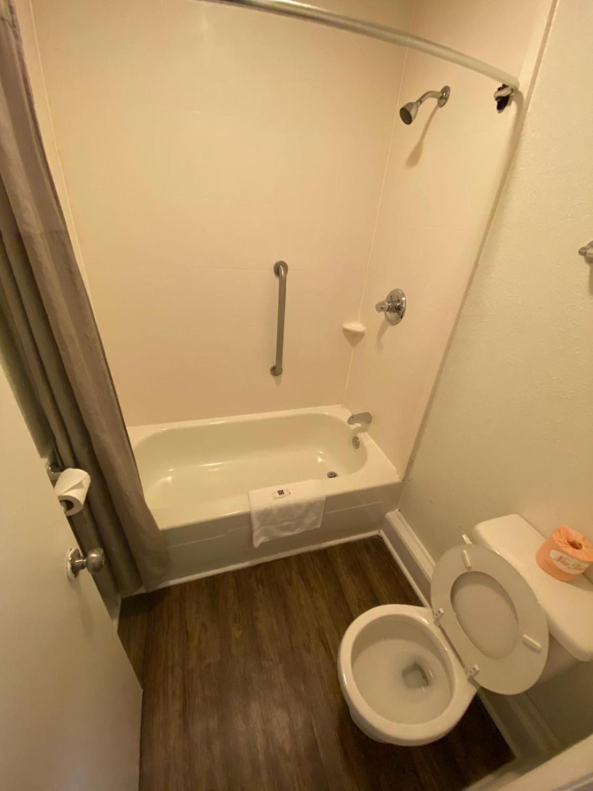Motel 6 Manchester Tn Bagian luar foto