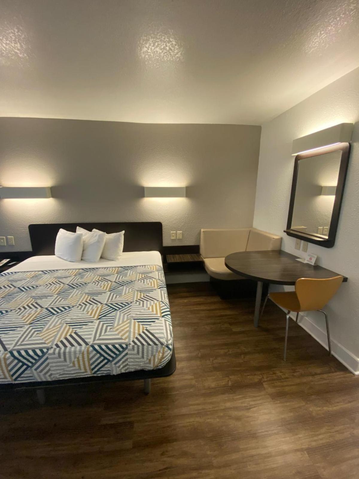 Motel 6 Manchester Tn Bagian luar foto