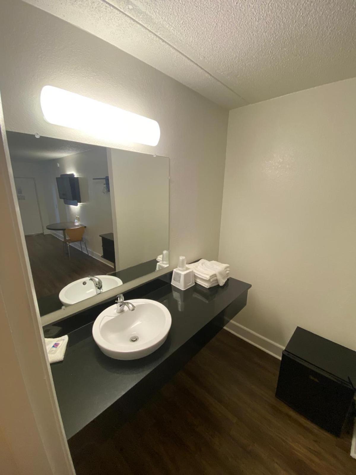 Motel 6 Manchester Tn Bagian luar foto
